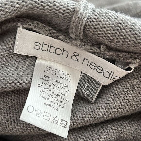 Stitch & Needle Gray Hooded Sweater Pullover Striped Cuffs L - Picture 4 of 4